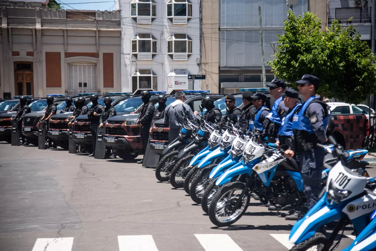 Incorporan equipamiento y veh&iacute;culos para reforzar la seguridad