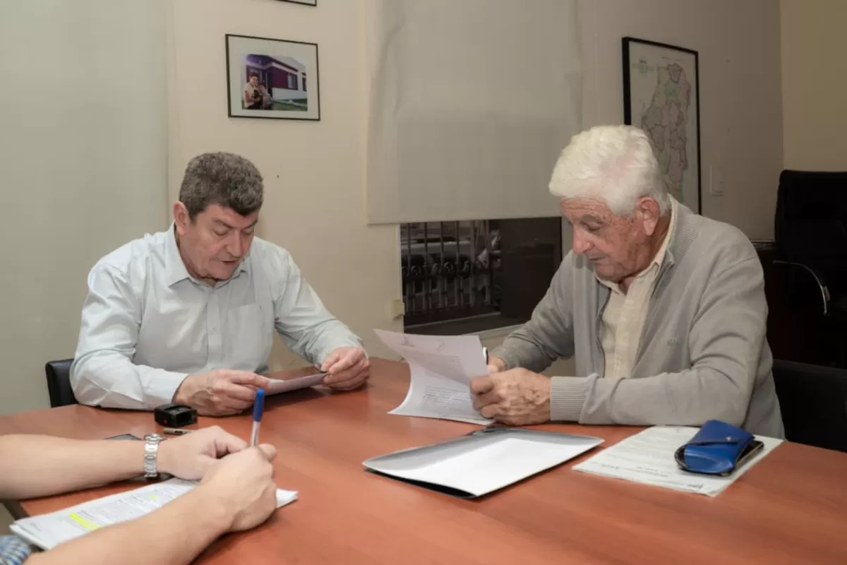 Comienza la construcci&oacute;n de 22 viviendas en Villa Elisa