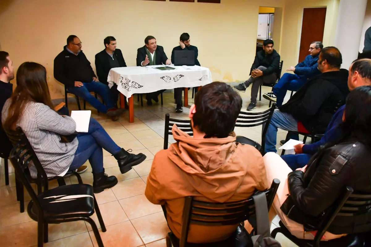 Vialidad present&oacute; en Nogoy&aacute; un convenio para el mantenimiento de caminos provinciales
