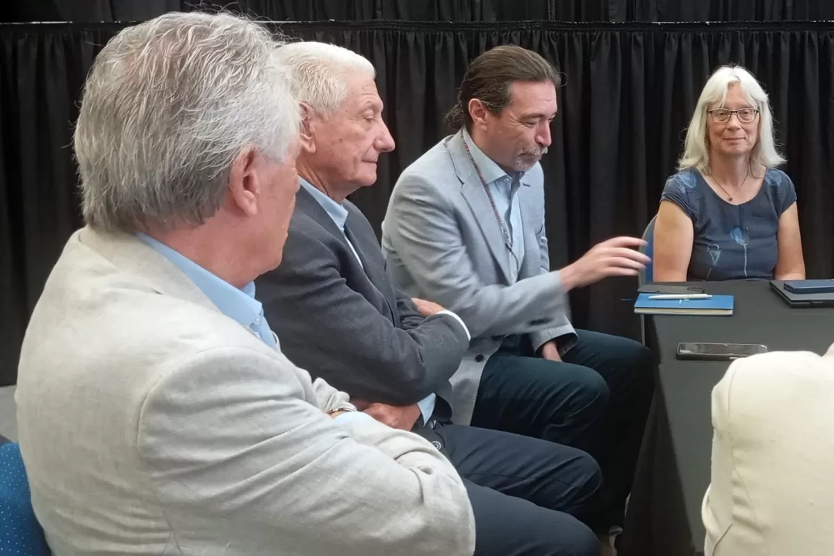 Entre R&iacute;os trabaja en el fortalecimiento del sector ap&iacute;cola