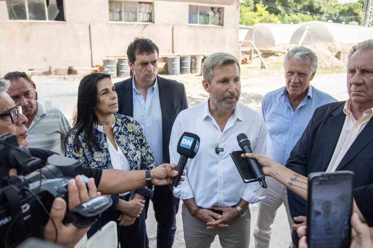 Frigerio anunció el inicio de la obra del camino productivo entre Viale y arroyo El Durazno