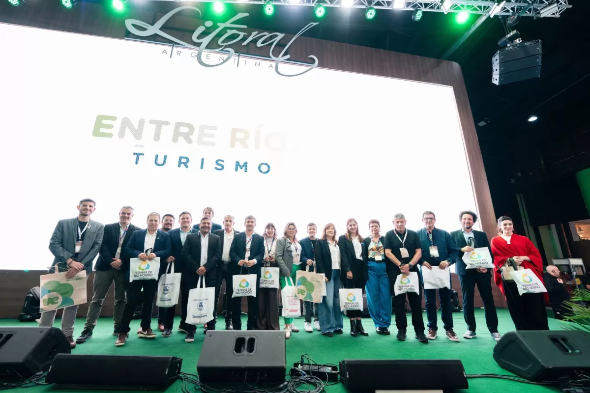 Entre R&iacute;os hizo de su espacio en FIT un punto de encuentro con el turismo