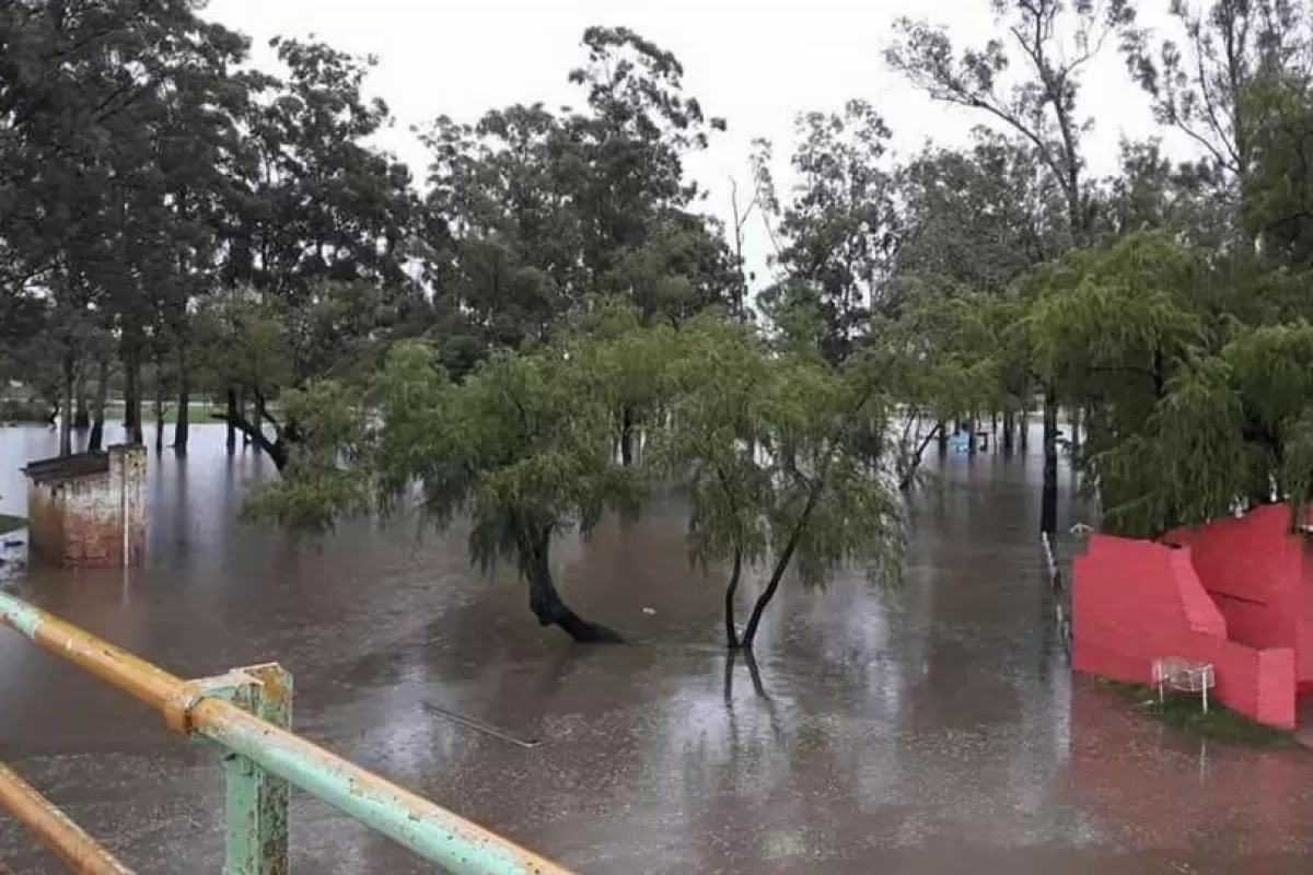 VIDEO | Fuerte ciclogénesis dejó lluvias dispares y ráfagas intensas en Entre Ríos