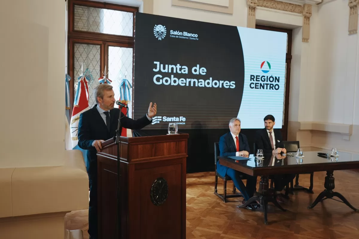 Gobernadores de la Región Centro delinean un reclamo conjunto por la deuda que tiene Anses con las provincias