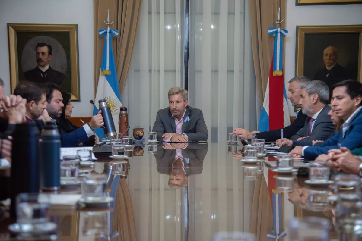 La Provincia impulsa medidas para agilizar tr&aacute;mites y transparentar procesos
