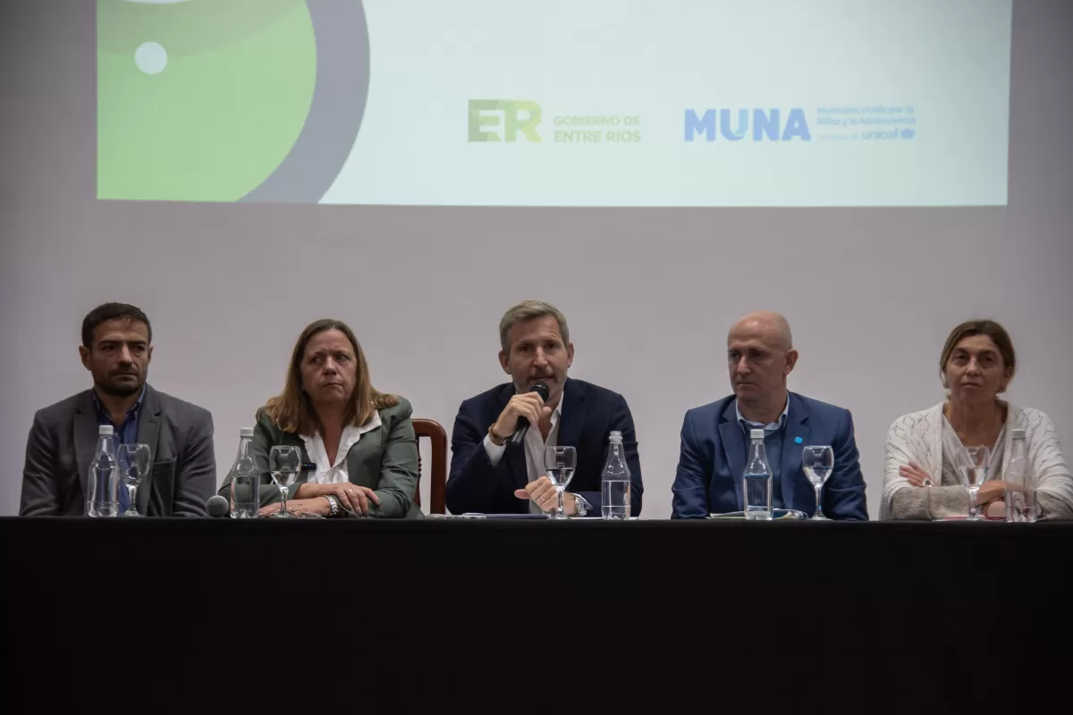 El Gobierno provincial avanza en la agenda de infancia con apoyo de Unicef y participación municipal