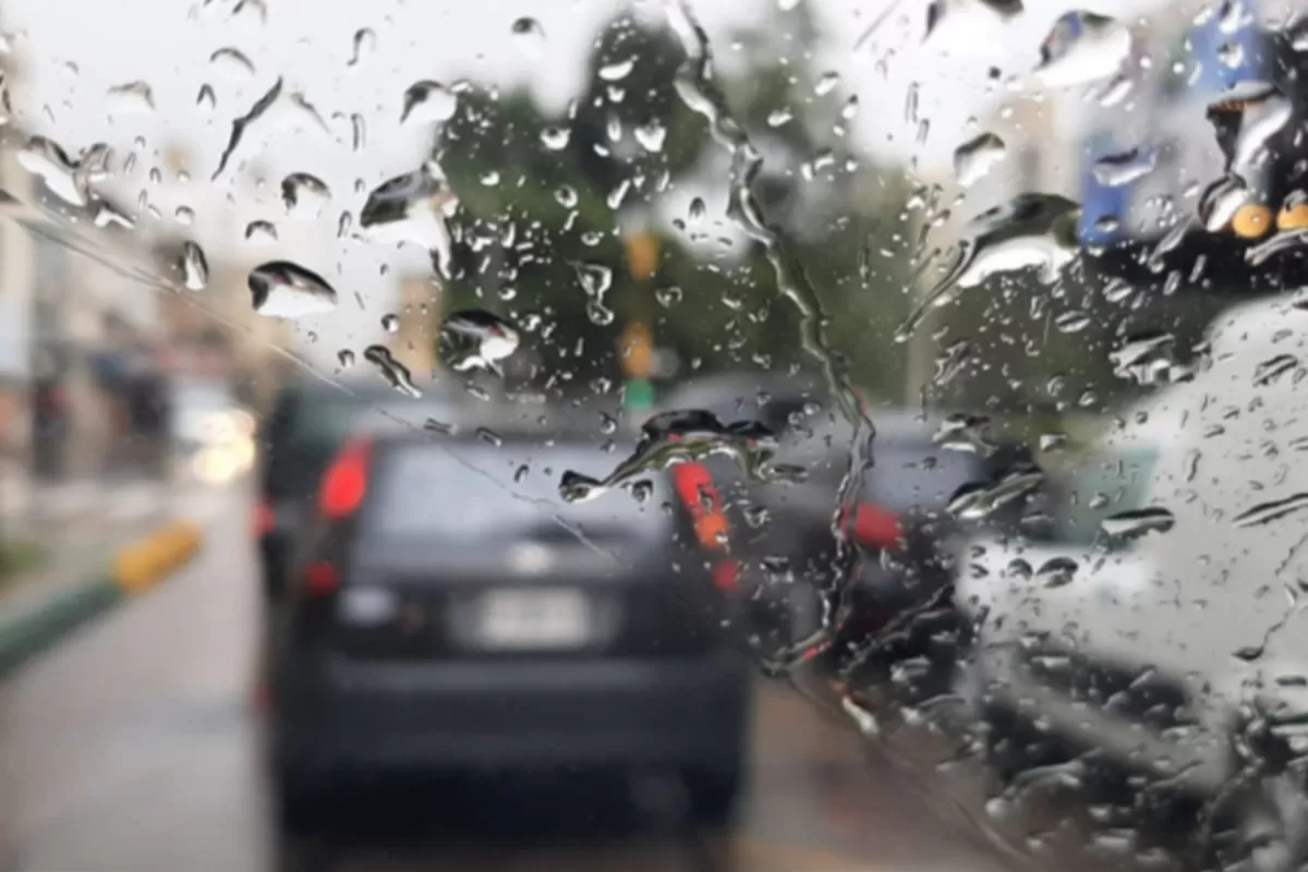 Asistieron a familias afectadas por el temporal de lluvias en Paran&aacute;