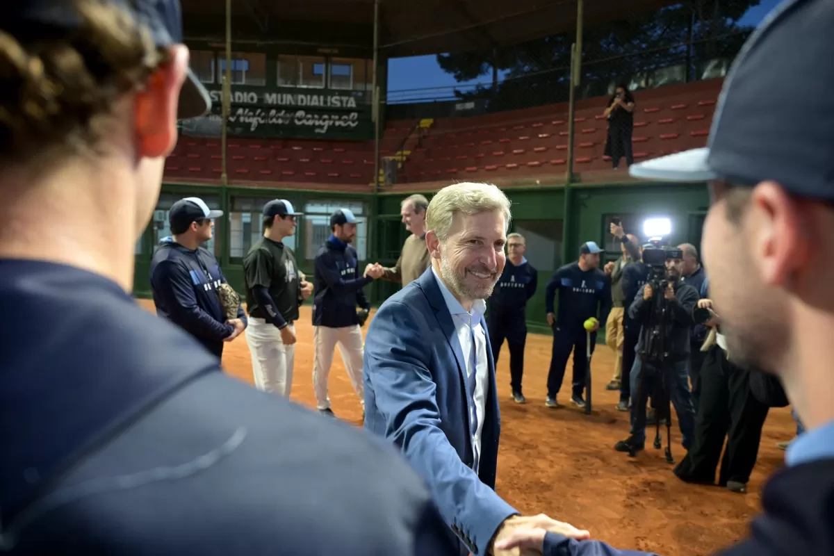 La Provincia renov&oacute; la iluminaci&oacute;n del Estadio Mundialista de S&oacute;ftbol para los Juegos Suramericanos