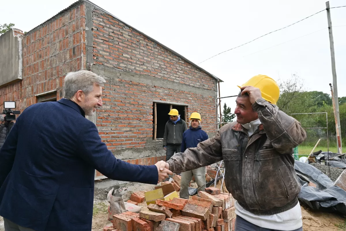 La Provincia realiza mejoras hist&oacute;ricas en un edificio escolar de cinco d&eacute;cadas de La Paz