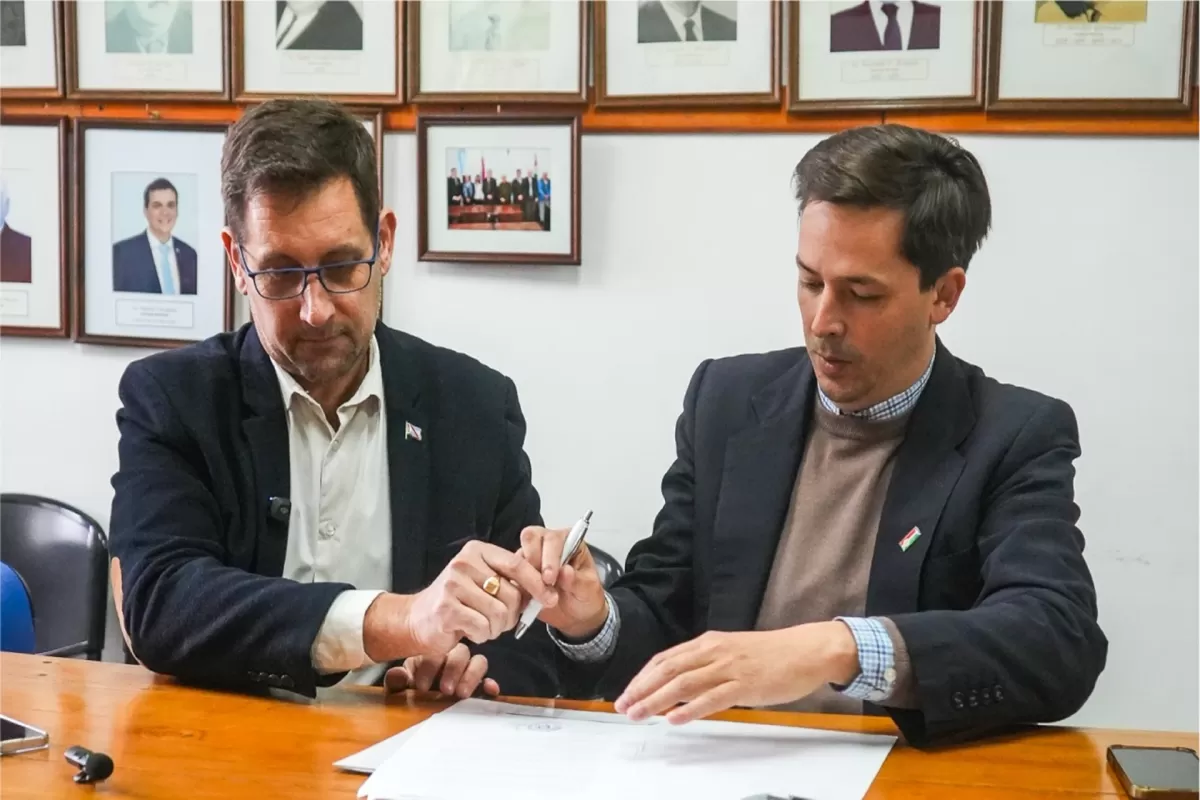 Enersa articula obras y un proyecto de energ&iacute;a renovable en Nogoy&aacute;