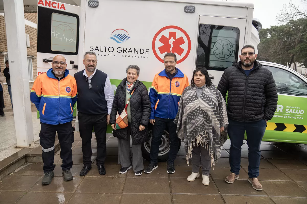 Entre R&iacute;os fortalece el sistema de salud con equipamiento y ambulancia
