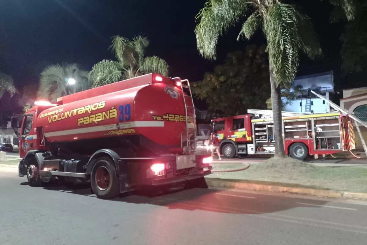 Incendio generó importantes daños en una vivienda de Paraná