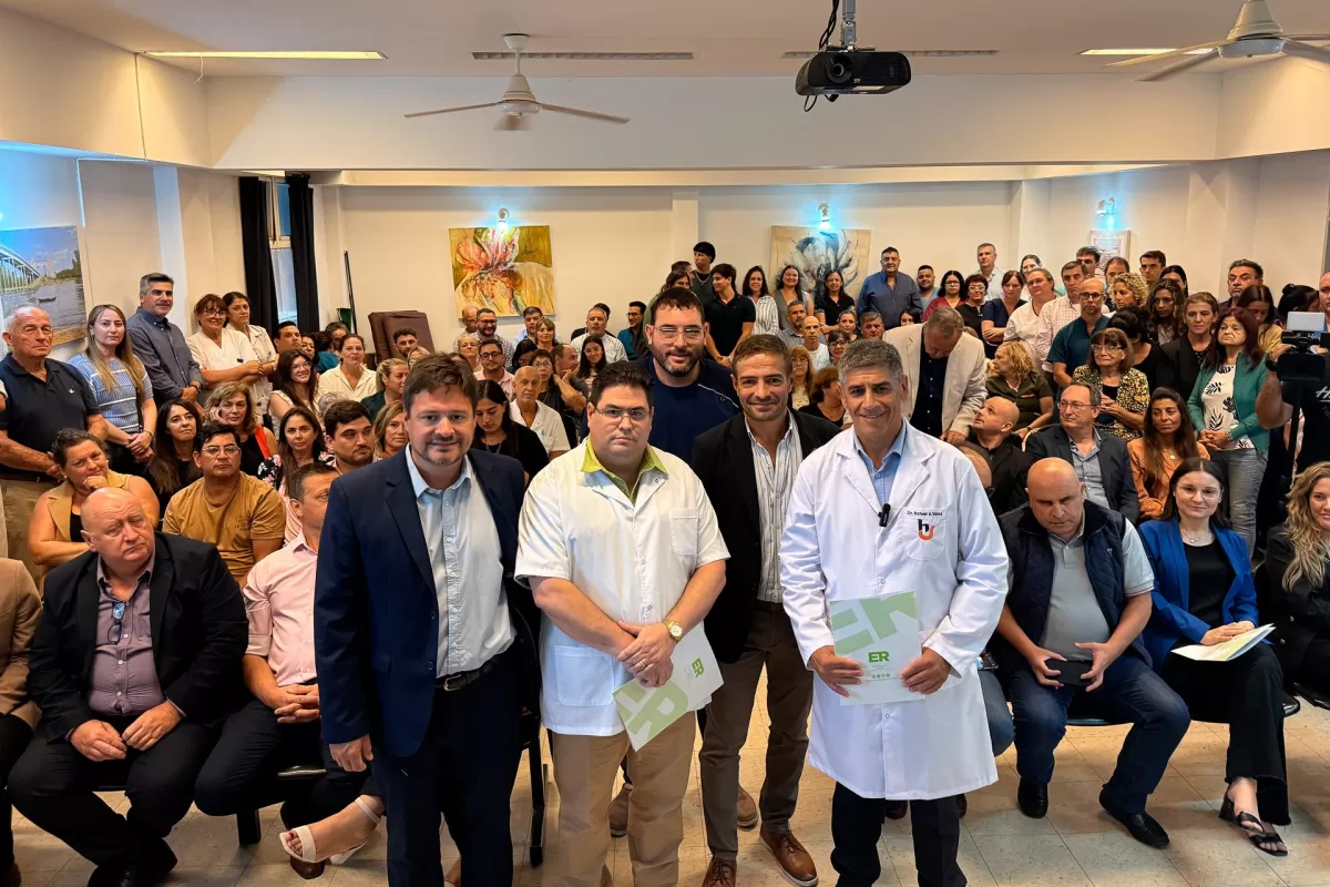 En Concepci&oacute;n del Uruguay, el ministro de Salud puso en funciones a nuevos directores