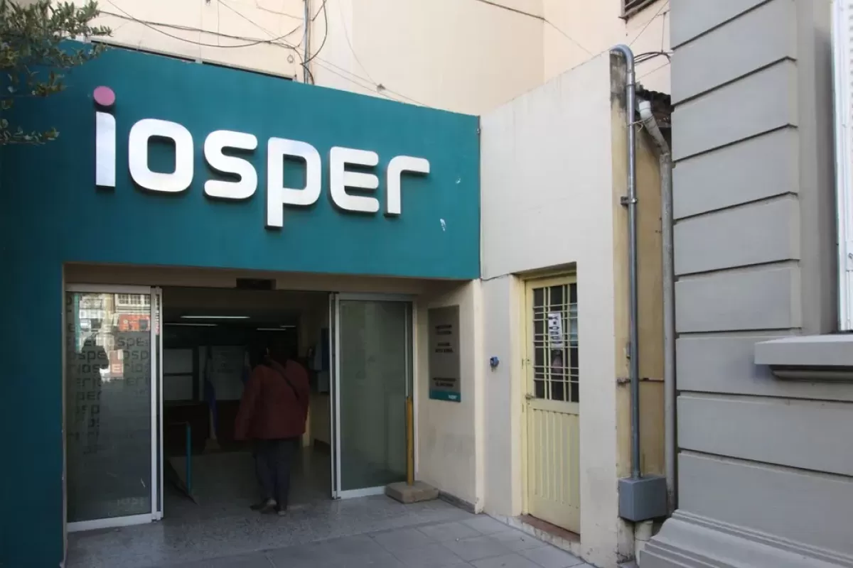 Dispusieron el cobro de 5.000 de plus médico a afiliados de Iosper