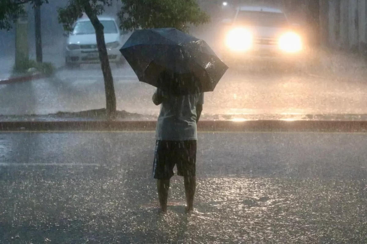 Emitieron alerta amarilla por lluvias y tormentas en la zona centro norte de la provincia