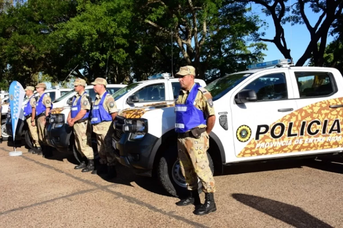 La Polic&iacute;a de Entre R&iacute;os extiende la atenci&oacute;n en salud mental a familias y retirados