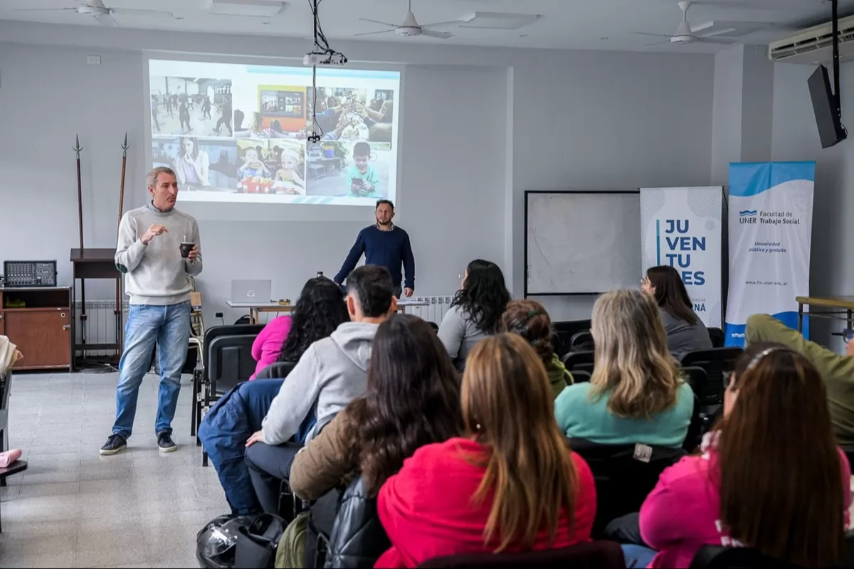 Capacitan a docentes sobre consumos problemáticos en Paraná