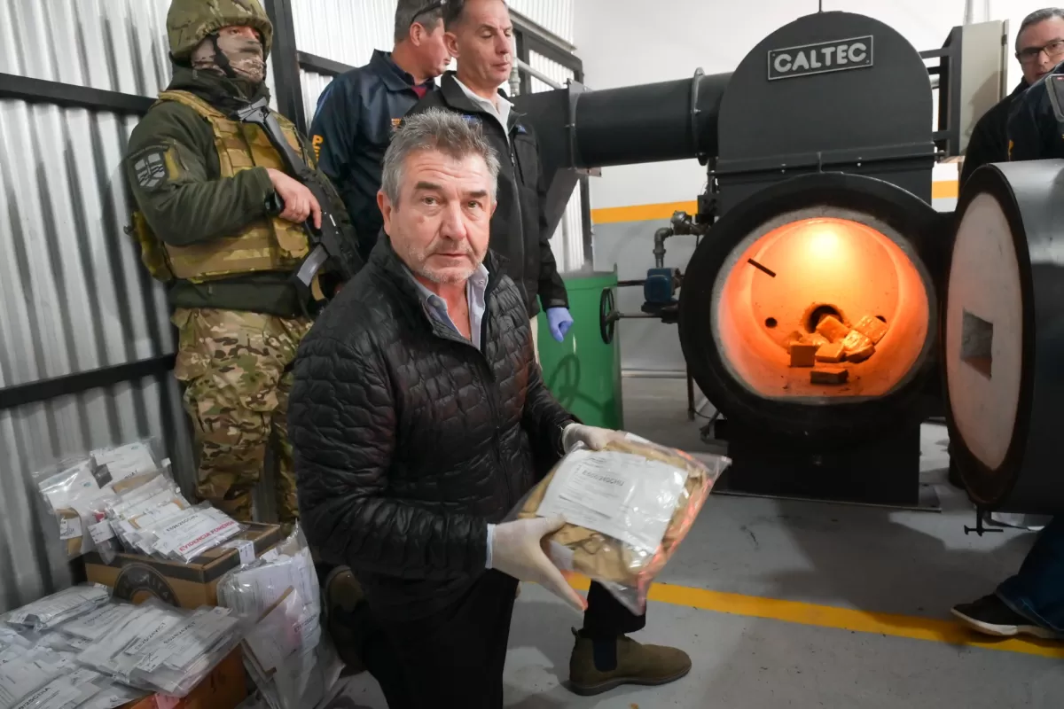La Policía de Entre Ríos quemó más de 23 kilos de drogas en La Paz