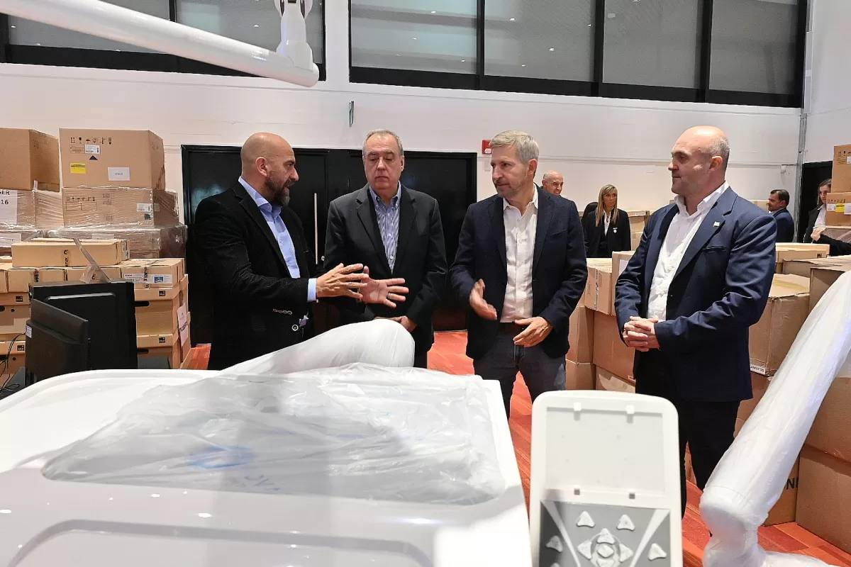 La Provincia refuerza el sistema de salud con equipamiento, medicamentos y tecnolog&iacute;a