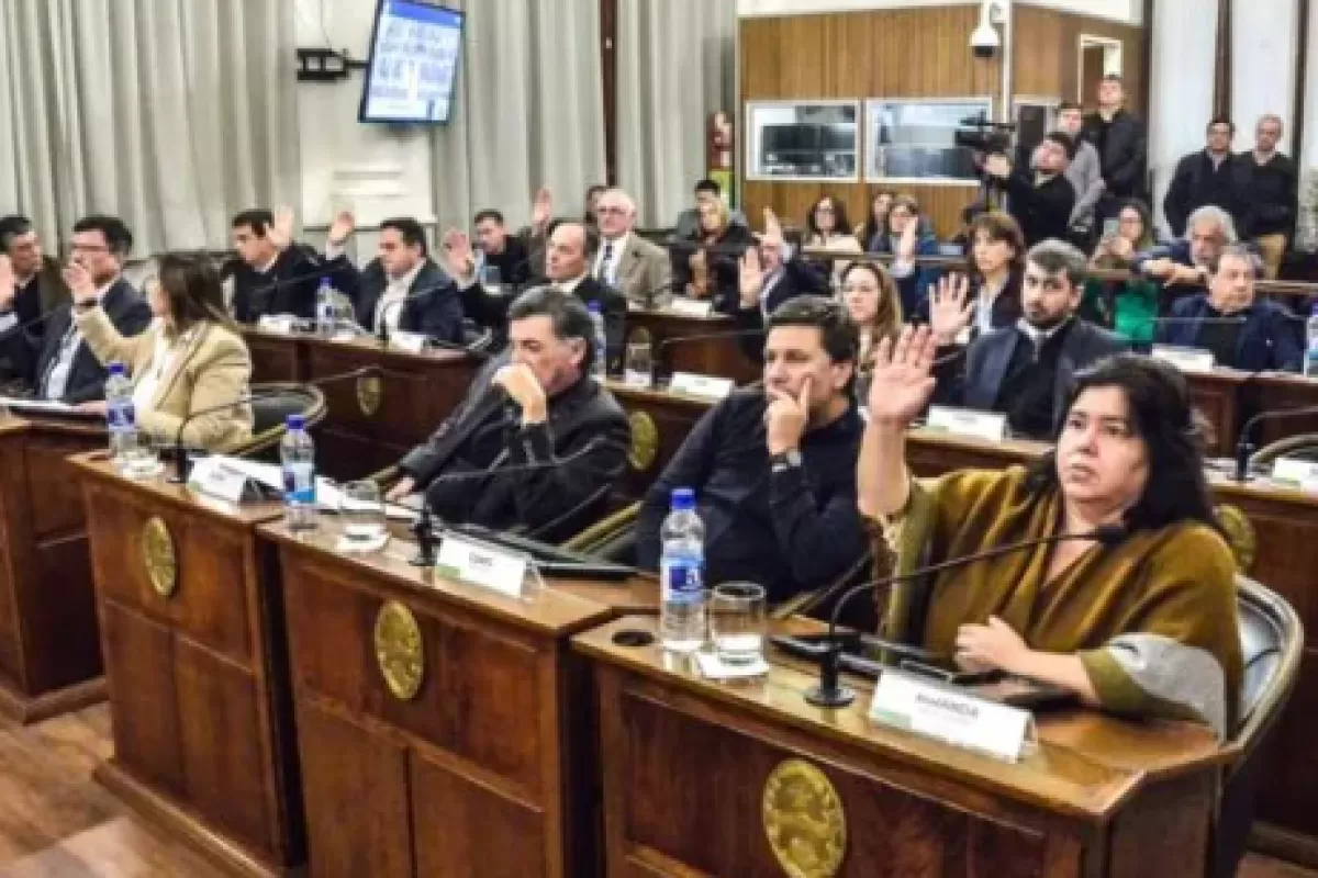 El Senado entrerriano aprobó la ley de sostenibilidad de la deuda pública provincial