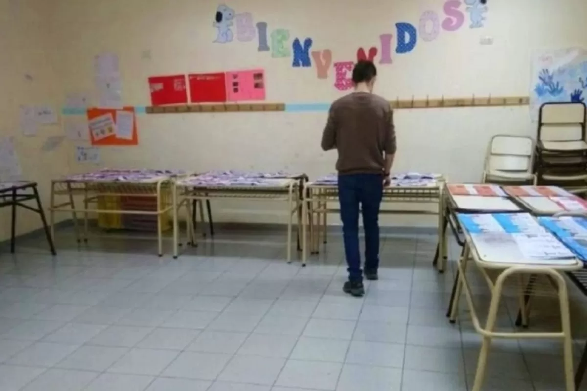 El CGE recordó que este lunes no habrá clases en escuelas que fueron sede de votación
