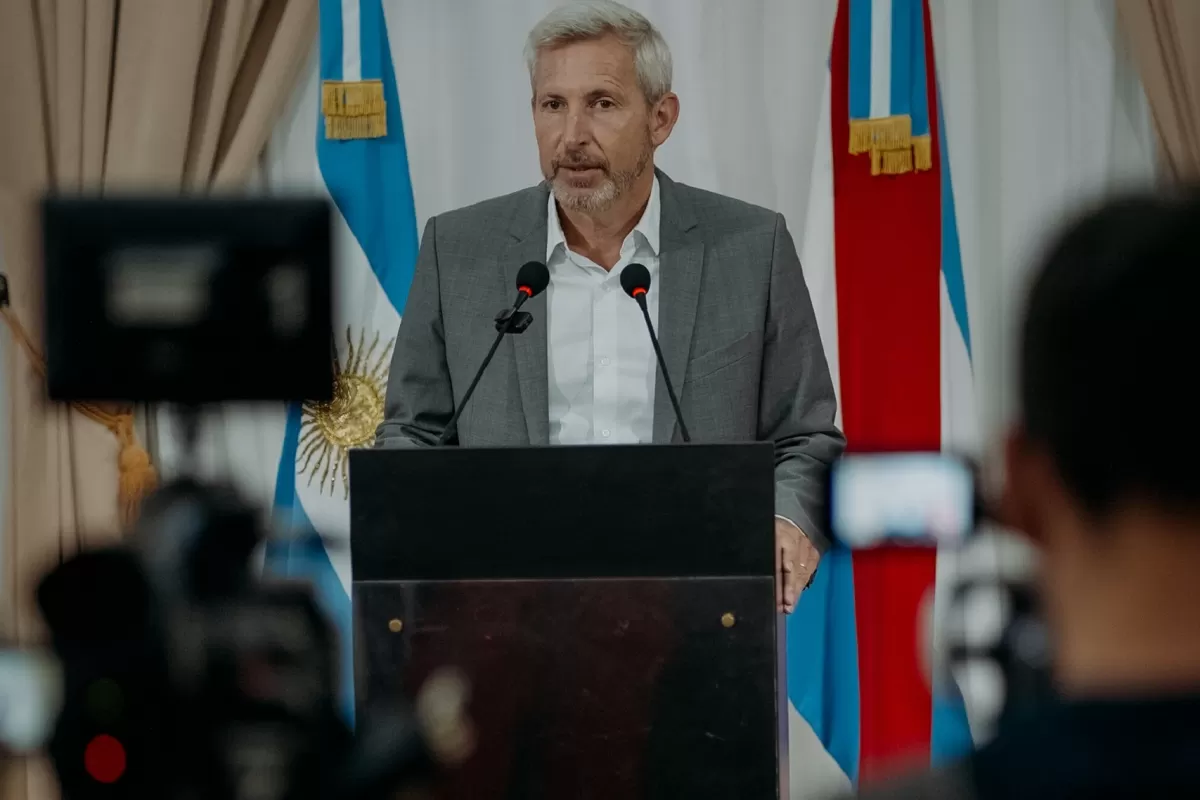 El Gobierno eliminó la mitad de las tasas provinciales para simplificar trámites y aliviar la carga tributaria