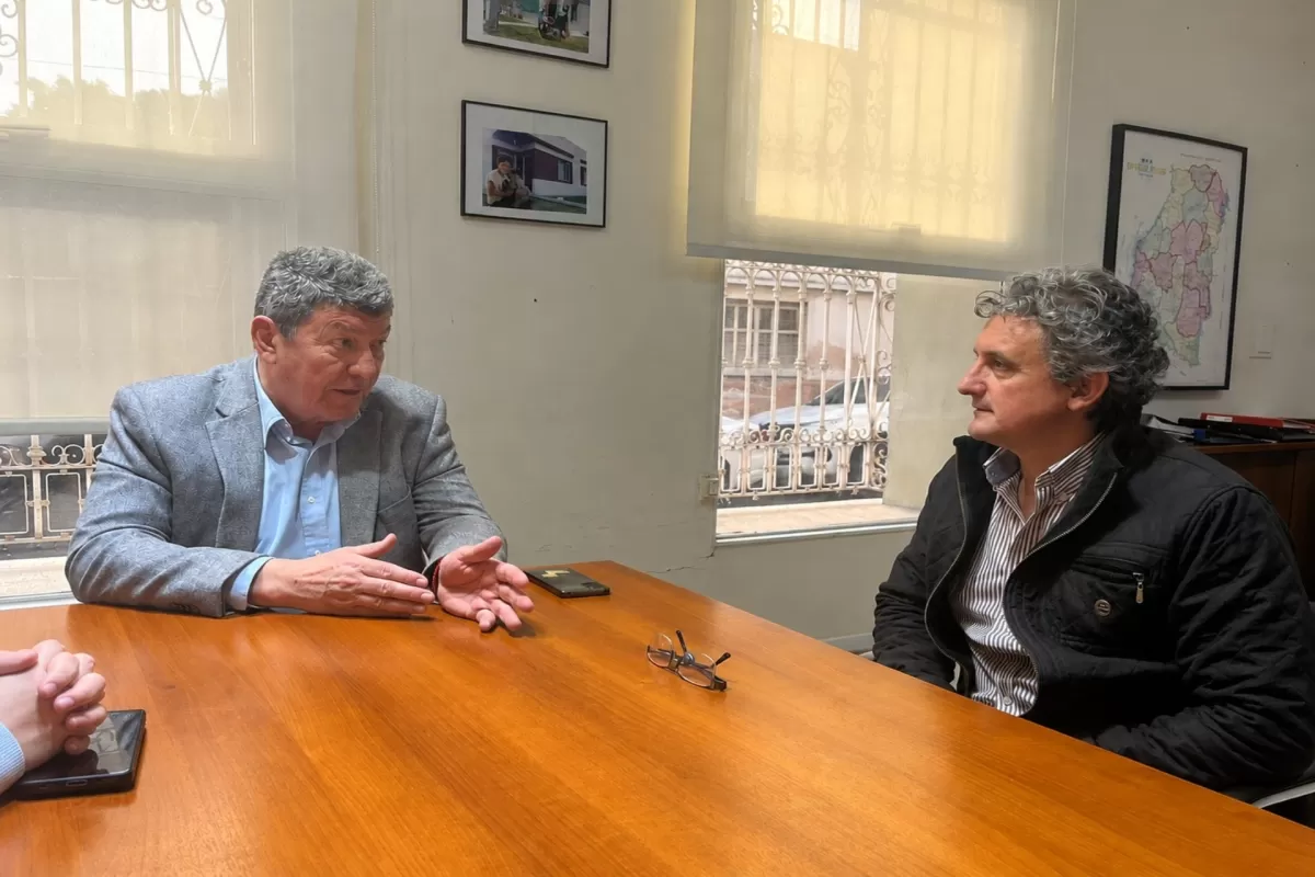 El IAPV y el municipio de Federaci&oacute;n analizaron pol&iacute;ticas habitacionales