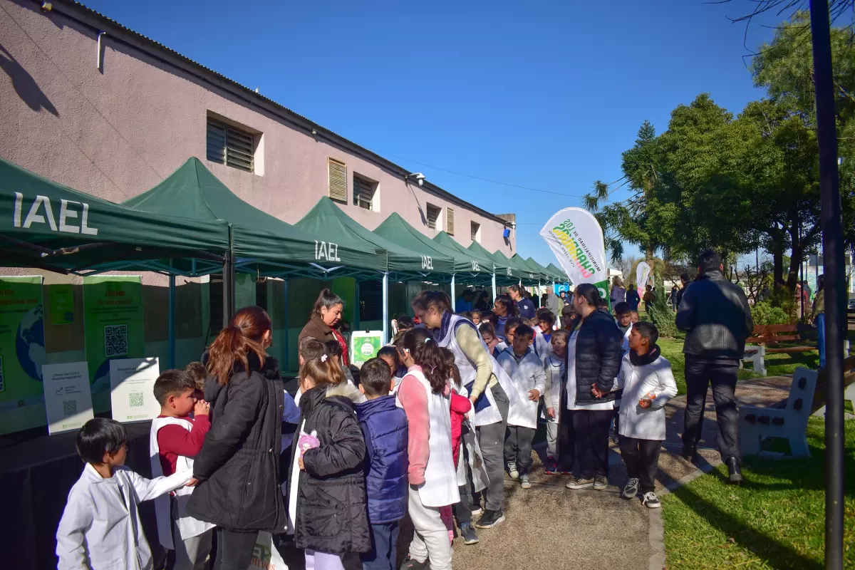 El programa “Entre Ríos con Vos” llega a Gualeguaychú y Urdinarrain con servicios, asesoramiento y actividades para toda la familia