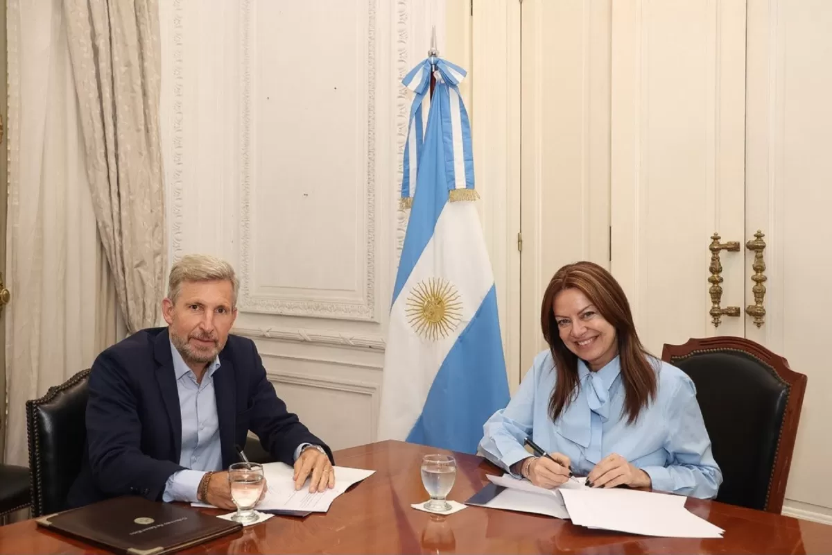 Frigerio y Pettovello firmaron un acuerdo para finalizar cuatro escuelas t&eacute;cnicas y agrot&eacute;cnicas en Entre R&iacute;os