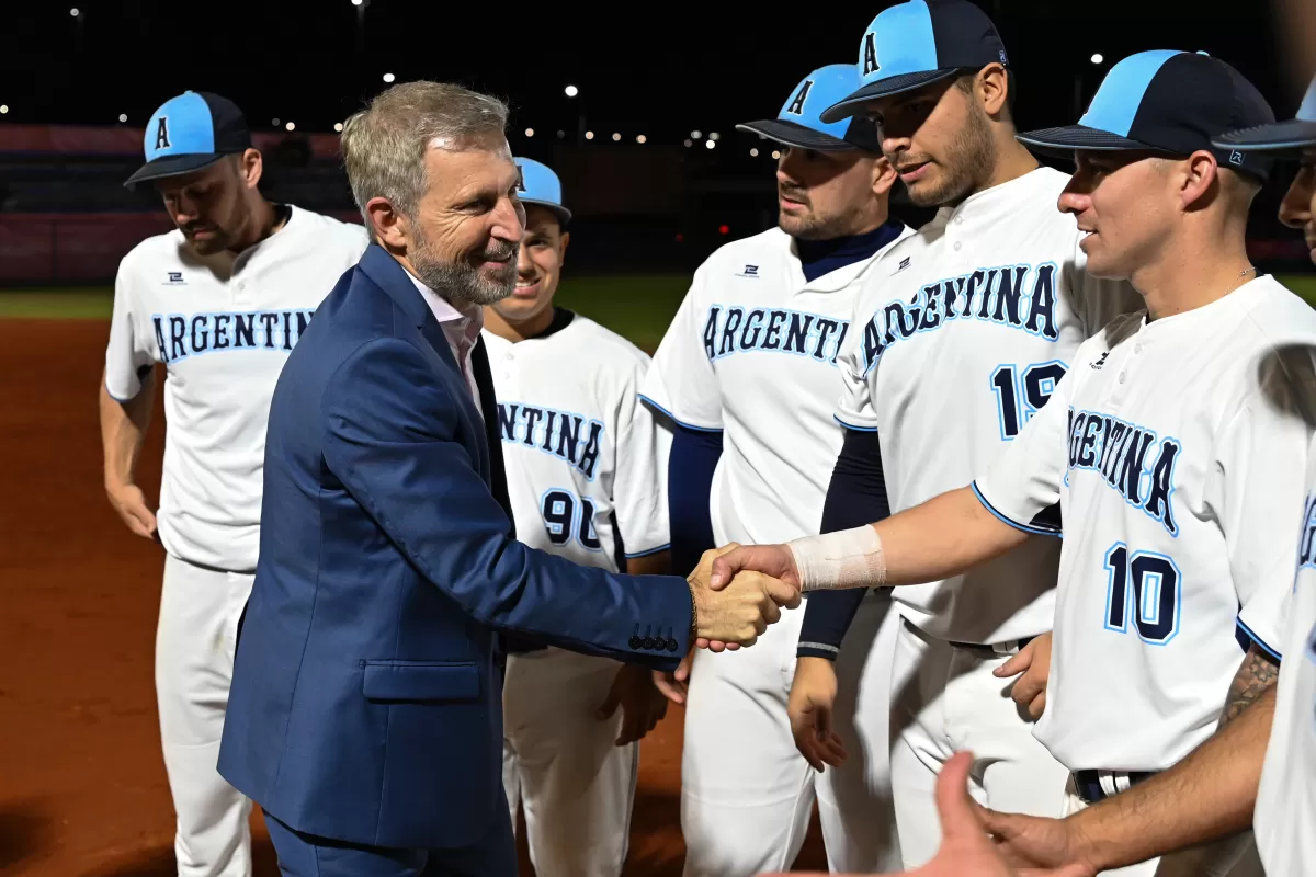 Frigerio acompa&ntilde;&oacute; a la Selecci&oacute;n Argentina de s&oacute;ftbol en los Juegos Suramericanos