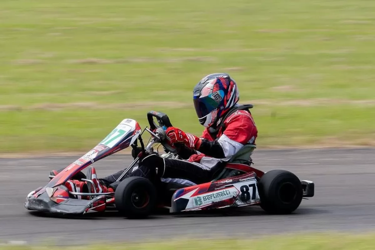 Confirman horarios y pruebas libres en el Kartódromo de La Paz