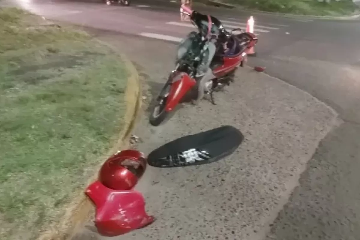 Impactante choque de motos terminó con tres personas hospitalizadas en Paraná