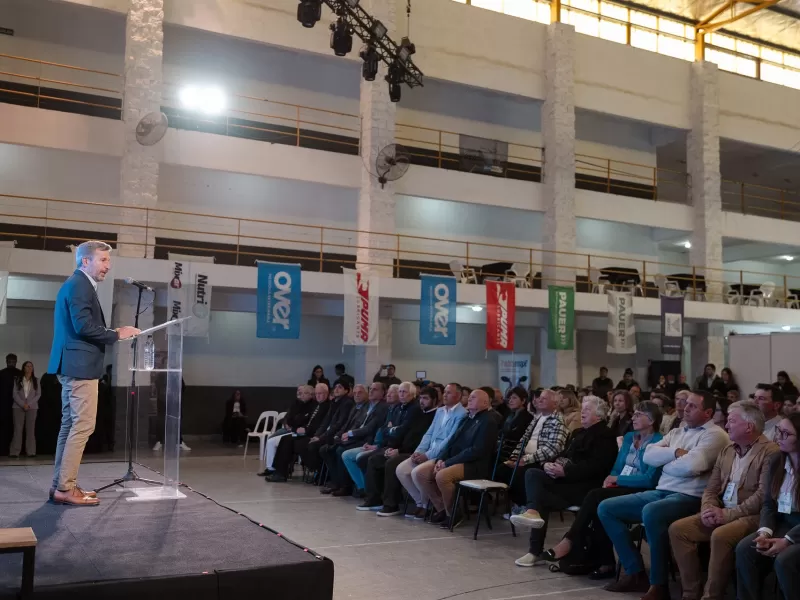 Frigerio destacó la unión del sector lácteo como motor del desarrollo entrerriano