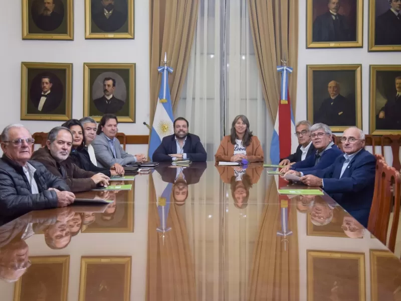 El Gobierno jerarquiza el Instituto Provincial de Cooperativas y Mutuales