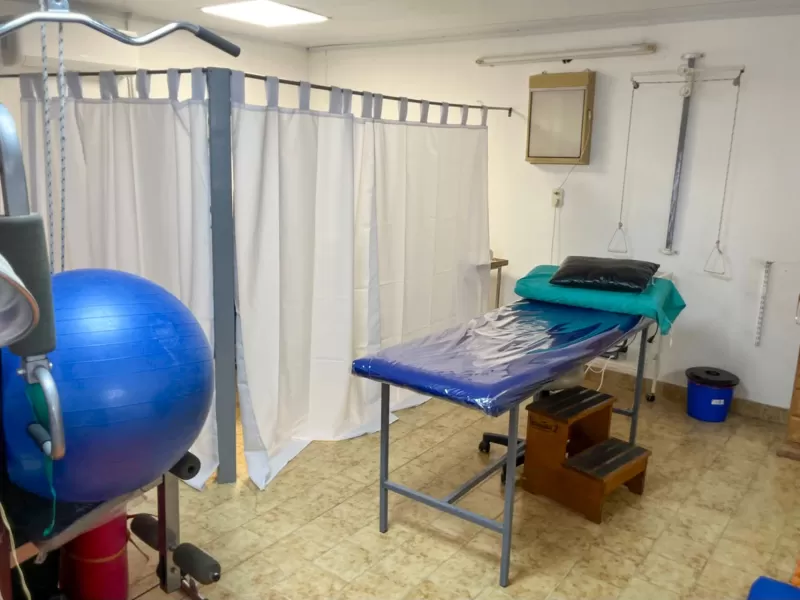 El hospital Per&uacute; de General Galarza reacondicion&oacute; el consultorio de kinesiolog&iacute;a