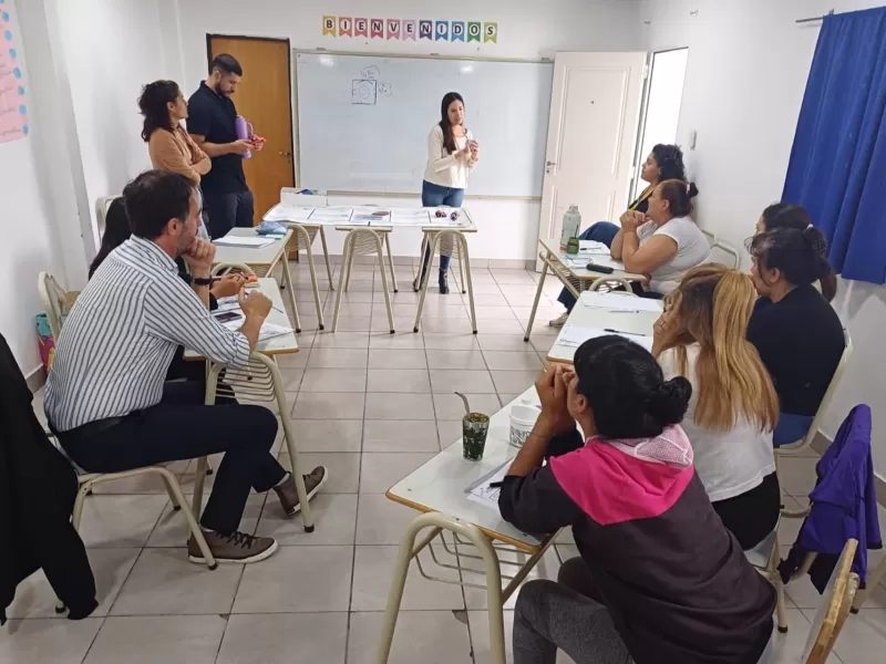 Impulsan talleres de inclusión comunitaria para internos próximos a egresar