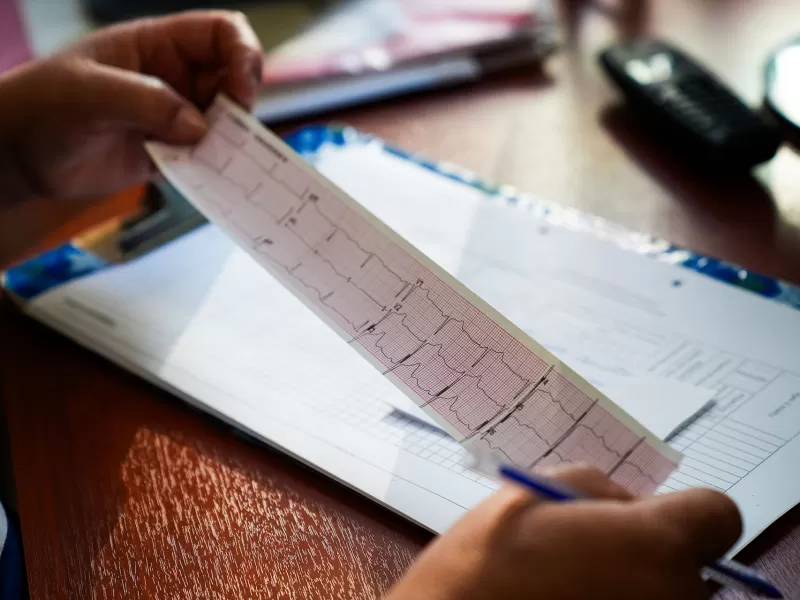 Salud promueve buenos h&aacute;bitos y bienestar emocional para cuidar la salud cardiovascular