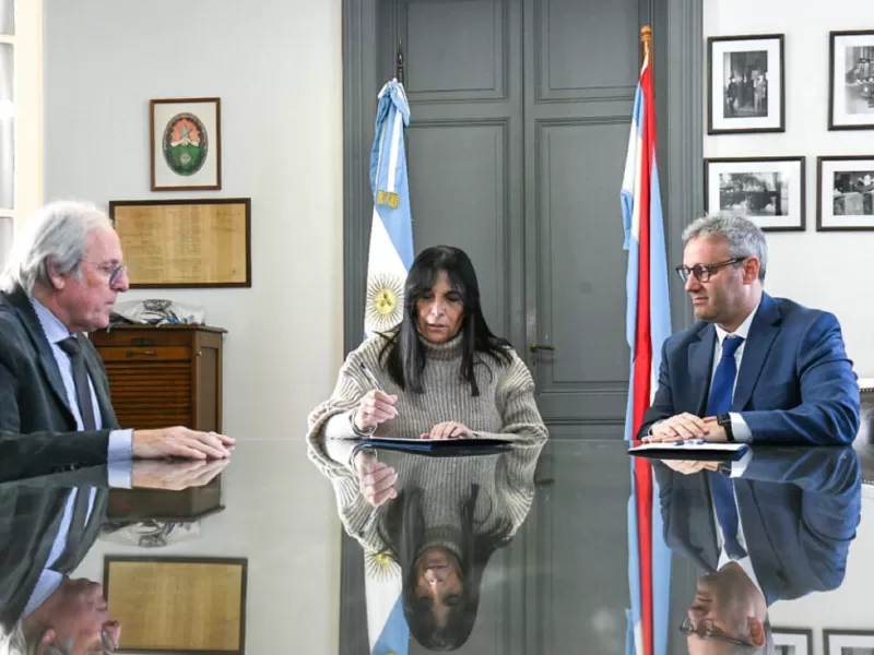 A través de un convenio, capacitarán en la Boleta Única Papel