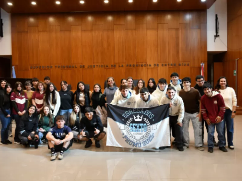 Estudiantes secundarios conocieron el funcionamiento del Poder Judicial en Paraná