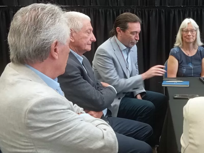 Entre R&iacute;os trabaja en el fortalecimiento del sector ap&iacute;cola