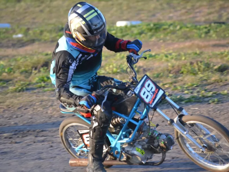 Motoclub Gualeguaychú: exitosa tercera fecha con gran presencia larroquense