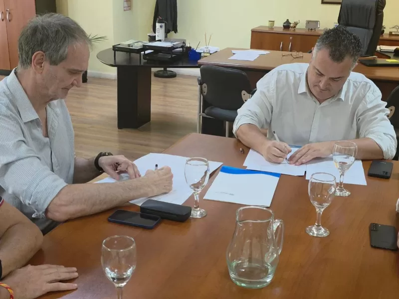 La Provincia y UNER impulsan un espacio de desarrollo deportivo