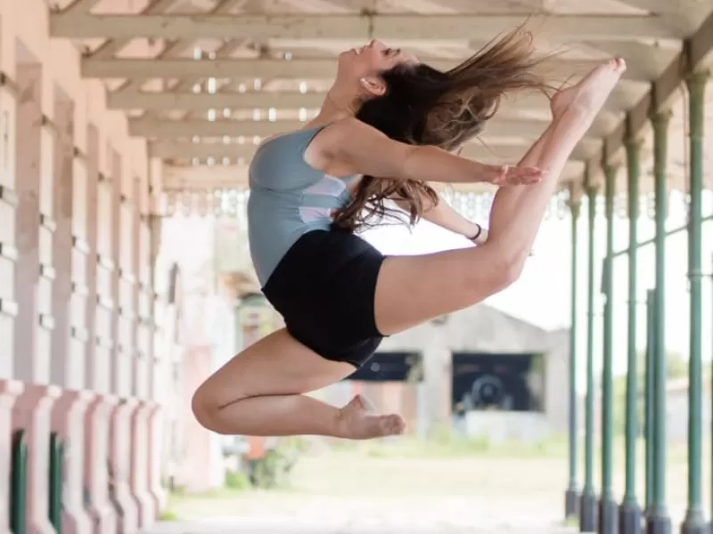 Jóvenes bailarinas de Larroque representarán a Entre Ríos en un certamen nacional en Mendoza