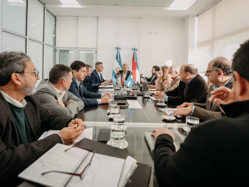 Frigerio encabezó una nueva reunión de gabinete donde el tema central fue la eficiencia en el Estado