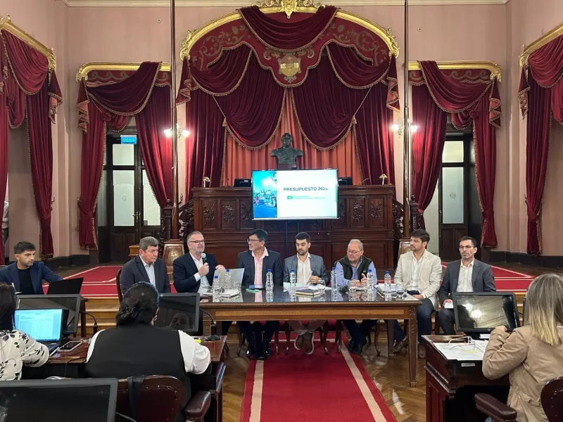 Planeamiento presentó en la Legislatura el Presupuesto 2026 para la obra pública provincial