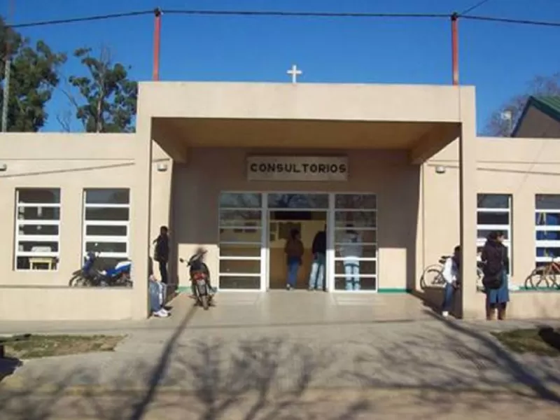 Adolescente terminó con graves heridas tras caer de su moto en Villa del Rosario