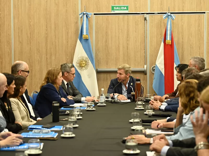 Entre Ríos y Unicef presentaron líneas estratégicas de acción para la primera infancia