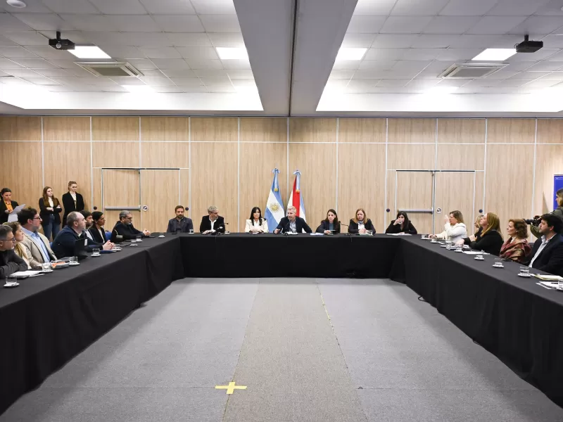 Provincia y UNICEF evaluaron los avances de la estrategia de primera infancia y definieron prioridades para 2027