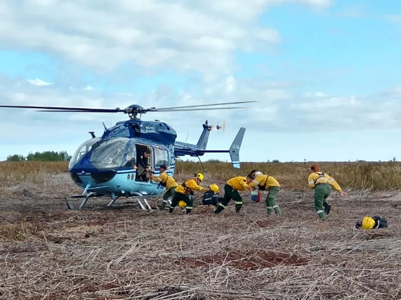 Entre Ríos refuerza la prevención de incendios rurales con medios aéreos