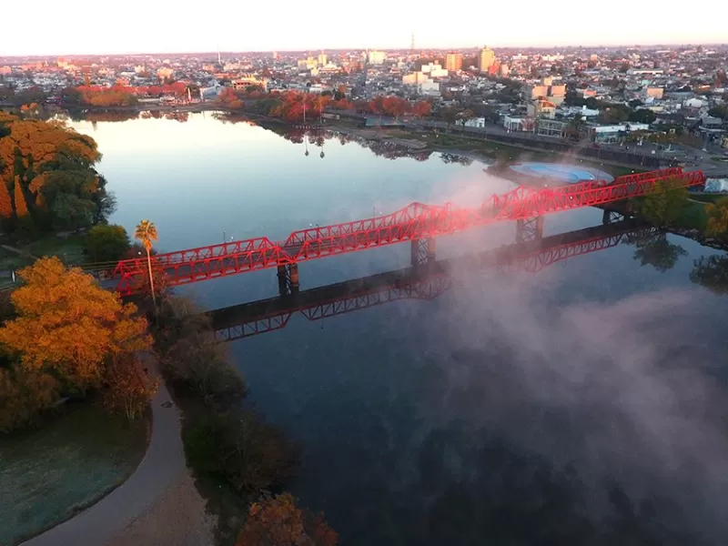 Denuncian a CODEGÚ por la contaminación del río Gualeguaychú